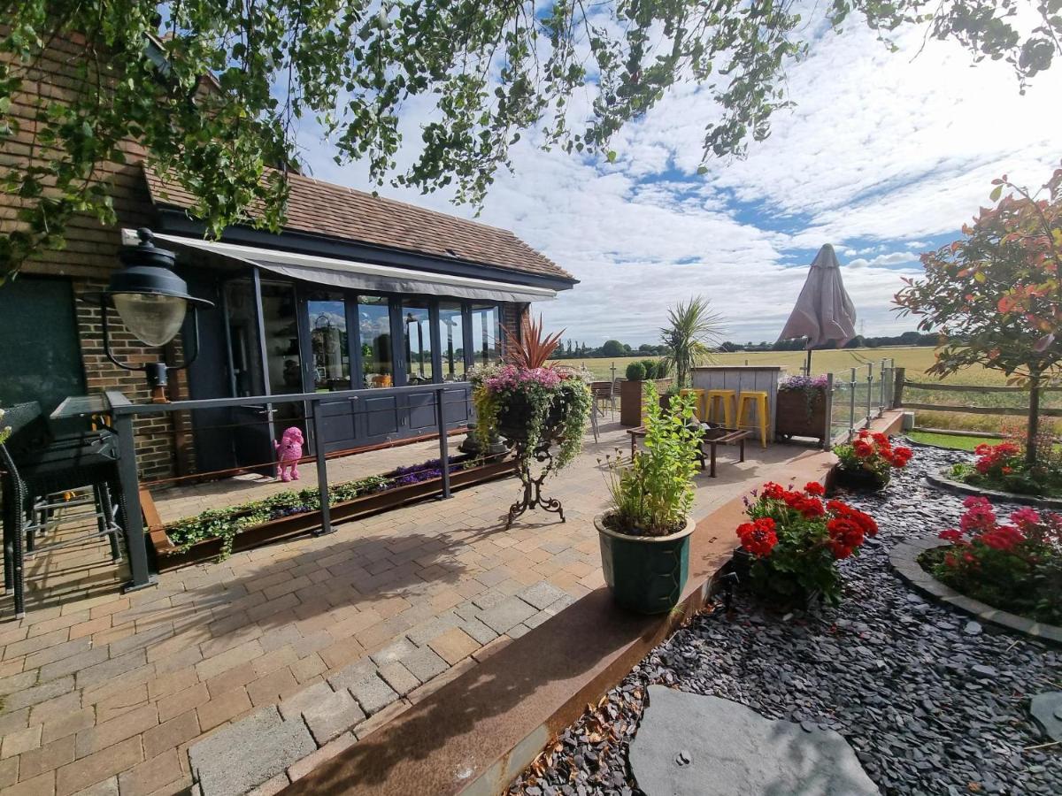 Varr House @ Meadow View Woodmancote Екстериор снимка